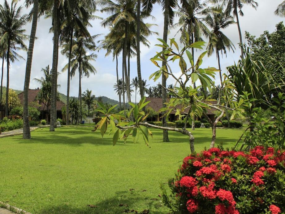 Tastura Beach Hotel Kuta  ภายนอก รูปภาพ