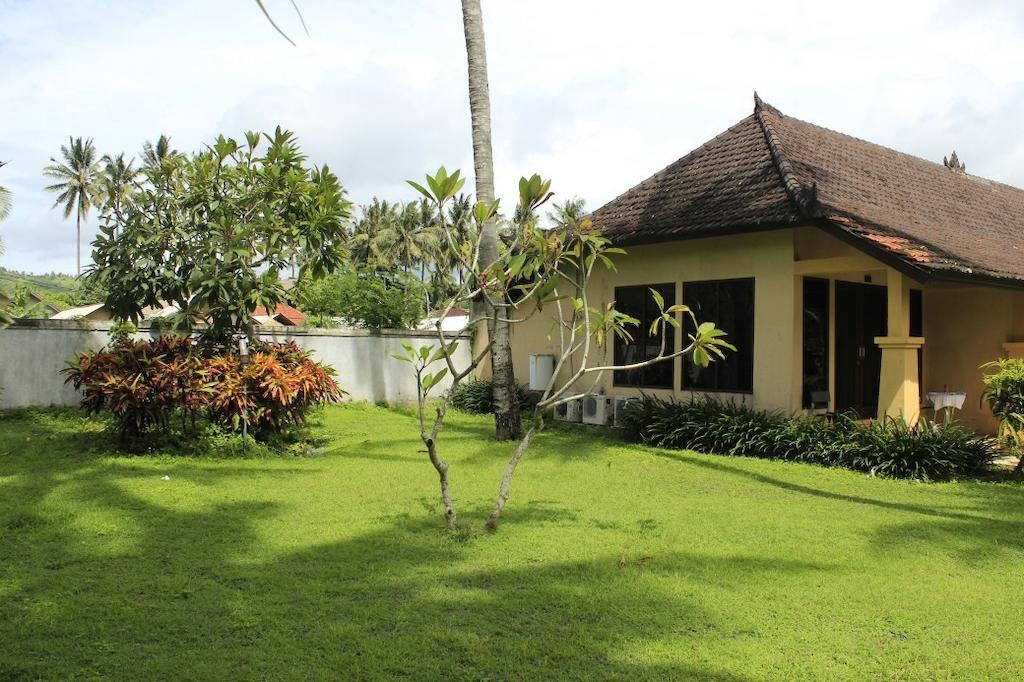 Tastura Beach Hotel Kuta  ภายนอก รูปภาพ